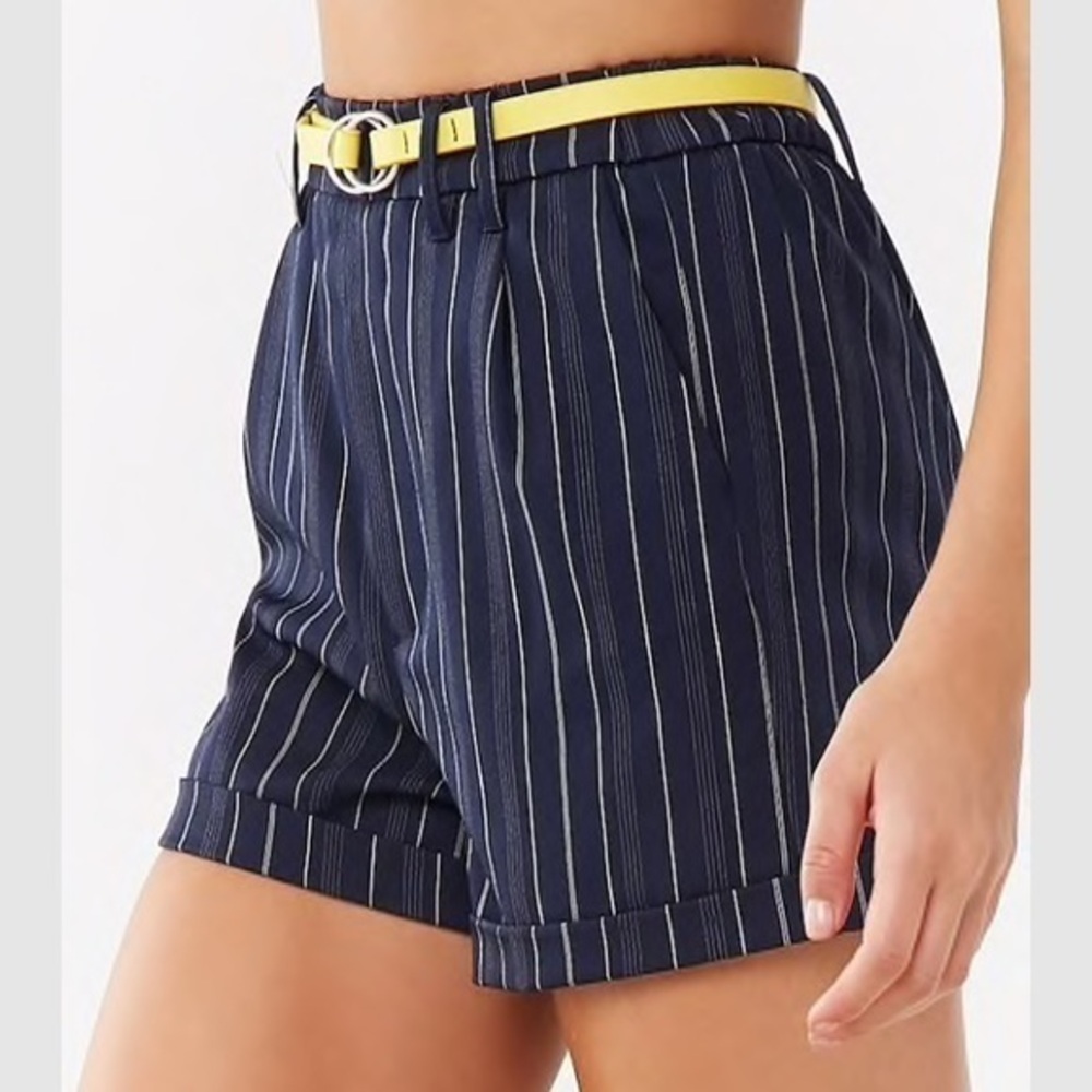 NWT Navy Blue White Pinstripe Striped Shorts New
